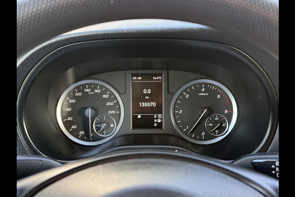 Mercedes-Benz Vito 114 CDI 136 PK AUTOMAAT / L2H1 / 1e EIG. / CAMERA / CRUISE / ECC / NAVI / LICHTMETALEN VELGEN