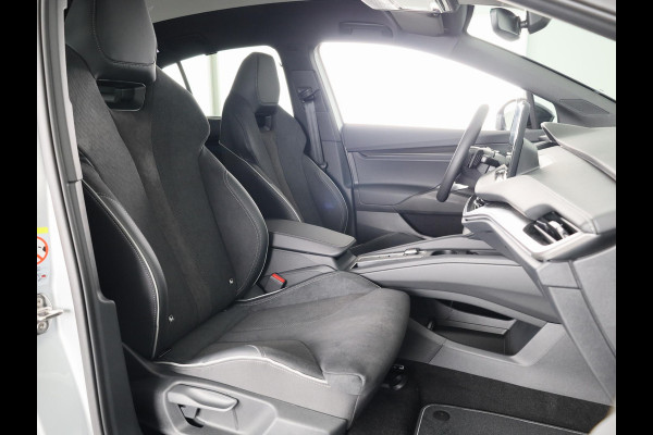 Škoda Enyaq Coupé Sportline 204 pk | Elektrisch verstelbare voorstoel met geheugen | Panoramadak | Parkeercamera | Dode hoek detectie