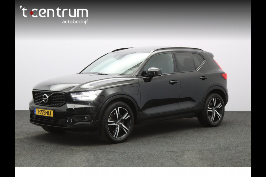 Volvo XC40 1.5 T5 262 PK Recharge R-Design PHEV, Trekhaak, Panoramadak, H/K Sound, Keyless, Adap. Cruise Control
