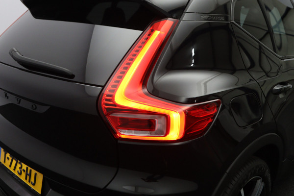 Volvo XC40 1.5 T5 262 PK Recharge R-Design PHEV, Trekhaak, Panoramadak, H/K Sound, Keyless, Adap. Cruise Control