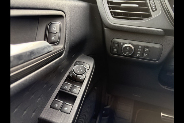 Ford Kuga 2.5 PHEV ST-Line X