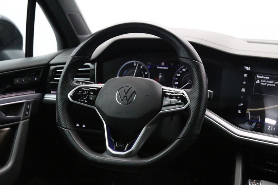 Volkswagen Touareg 3.0 TSi eHybrid 4MOTION R 462 PK PHEV, Panoramadak, Leder, Memory, Head-Up