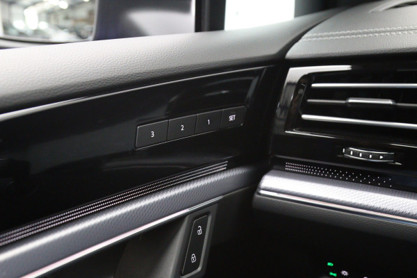 Volkswagen Touareg 3.0 TSi eHybrid 4MOTION R 462 PK PHEV, Panoramadak, Leder, Memory, Head-Up
