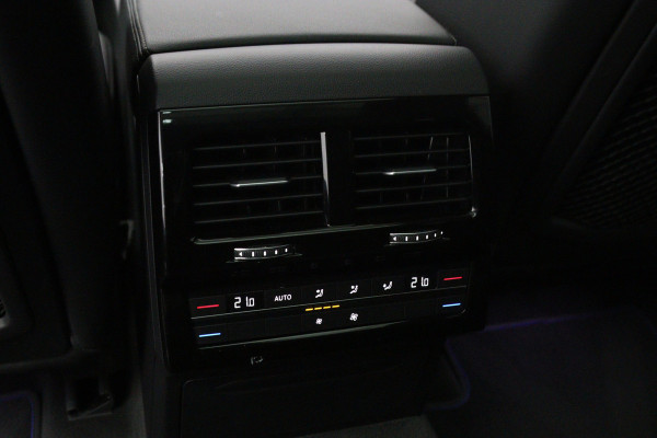 Volkswagen Touareg 3.0 TSi eHybrid 4MOTION R 462 PK PHEV, Panoramadak, Leder, Memory, Head-Up