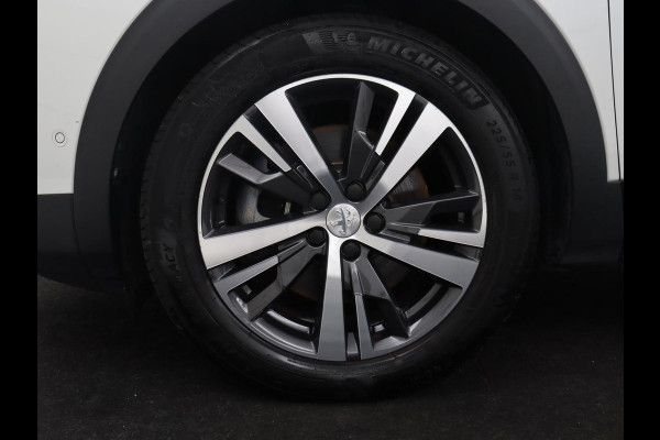 Peugeot 3008 1.6 HYbrid 225 Allure | SOH 97,8% | Half leder | Cruise control | Camera | Park assist | Carplay | Climate control | Full LED