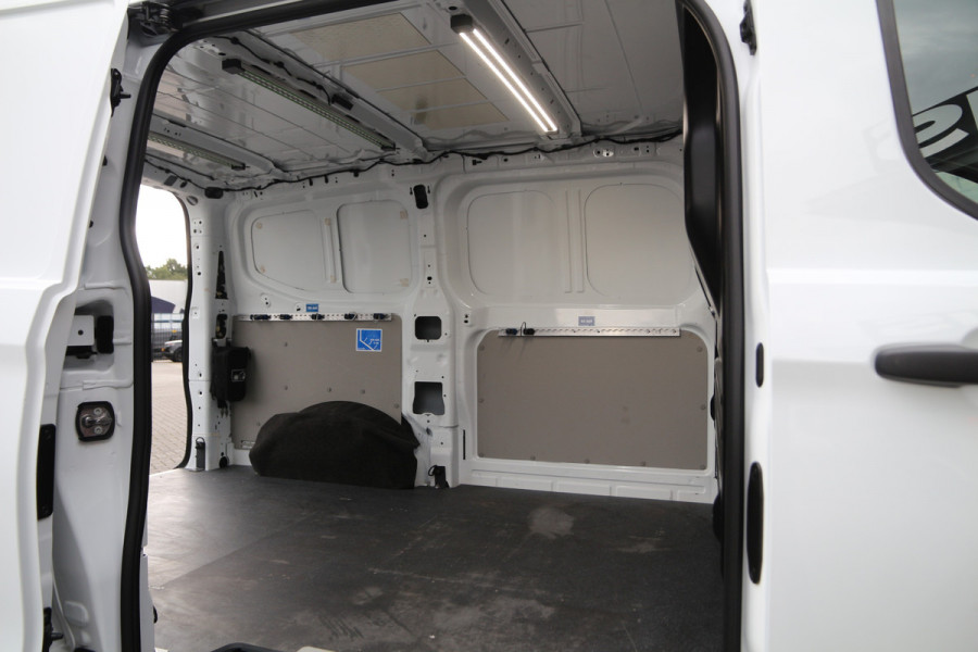Ford Transit Custom 2.0 TDCI 136 | Aut. | KAR-edition | Cruise | Camera..