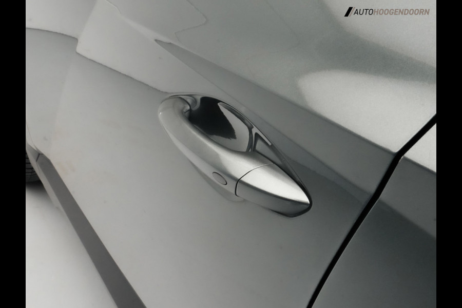 Hyundai Tucson 1.6 T-GDI PHEV Comfort 4WD (APPLE CARPLAY,TREKHAAK,CLIMATE,STOELVERWARMING,KEYLESS,ADAPTIVE CRUISE,LM-VELGEN,LED)