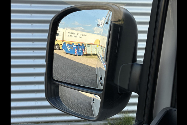 Volkswagen Crafter 35 2.0 TDI L3H2 Automaat LED Standkachel ClimateControl Cruise Camera
