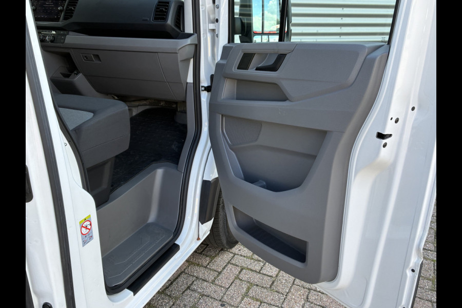 Volkswagen Crafter 35 2.0 TDI L3H2 Automaat LED Standkachel ClimateControl Cruise Camera