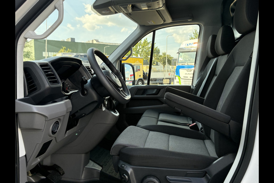Volkswagen Crafter 35 2.0 TDI L3H2 Automaat LED Standkachel ClimateControl Cruise Camera