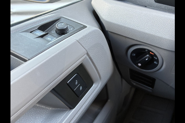 Volkswagen Crafter 35 2.0 TDI L3H2 Automaat LED Standkachel ClimateControl Cruise Camera