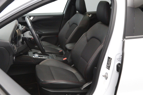 Ford Focus 1.5 EcoBoost 150 PK Automaat ST Line Business, Panoramadak, LED, B&O Sound, Adap. Cruise Control