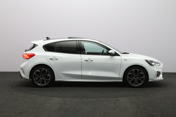 Ford Focus 1.5 EcoBoost 150 PK Automaat ST Line Business, Panoramadak, LED, B&O Sound, Adap. Cruise Control