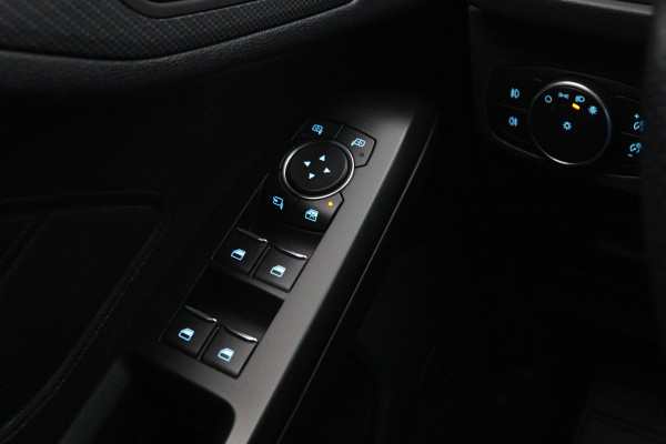 Ford Focus 1.5 EcoBoost 150 PK Automaat ST Line Business, Panoramadak, LED, B&O Sound, Adap. Cruise Control