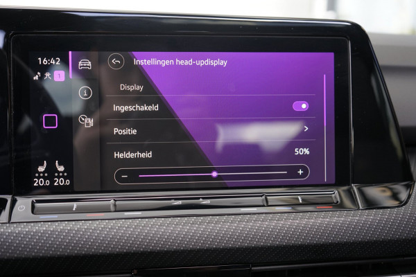 Volkswagen Golf 8 VIII 1.5 eTSI R-Line AUTOMAAT BLACK STYLE|ACC|CAMERA|HARMAN KARDON|HEADUP|IQ LIGHT|KEYLESS|MODE|PANORAMA