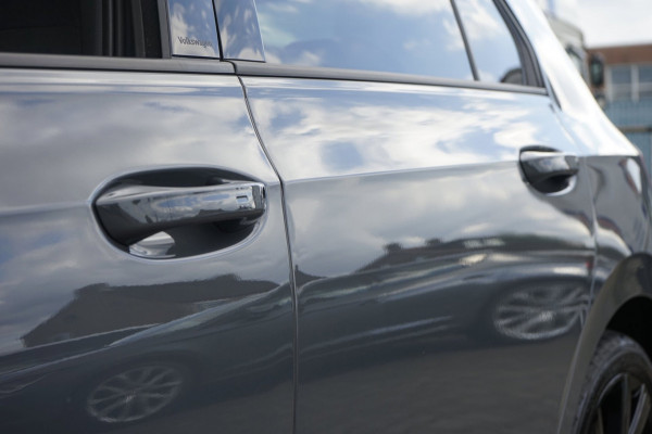 Volkswagen Golf 8 VIII 1.5 eTSI R-Line AUTOMAAT BLACK STYLE|ACC|CAMERA|HARMAN KARDON|HEADUP|IQ LIGHT|KEYLESS|MODE|PANORAMA