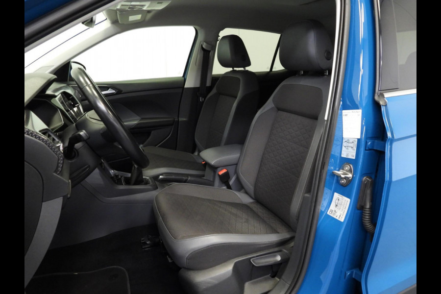 Volkswagen T-Cross 1.0 TSI Style NAVI/CLIMA/ADAPT.CRUISE/LED/17"LMV!