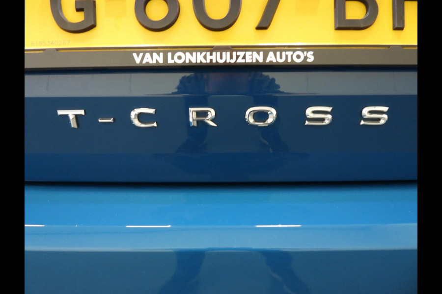 Volkswagen T-Cross 1.0 TSI Style NAVI/CLIMA/ADAPT.CRUISE/LED/17"LMV!