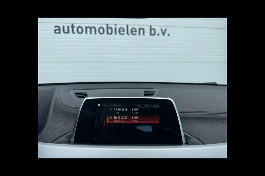 BMW X2 SDrive18i Executive - Sportstoelen - Leder -LED - NAP