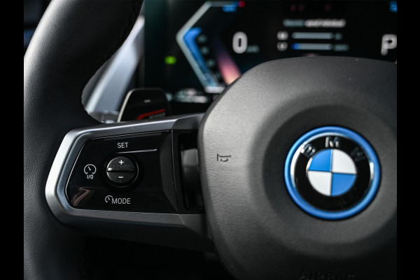 BMW X3 30e xDrive M-Sport | SOH 100% | Camera | Memory Seat | Stoel + Stuurverwarming | Ambiance Interieur | Comfort Access | Active Cruise | Trekhaak |