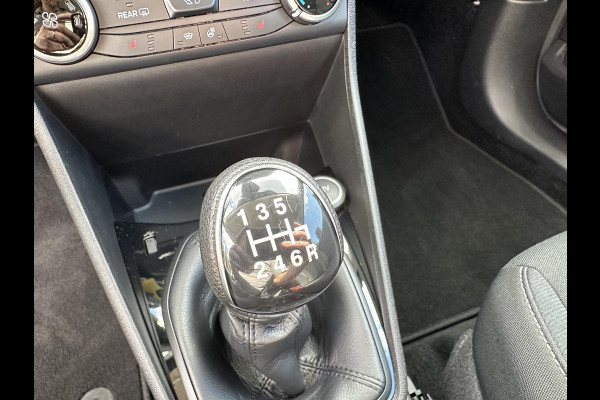 Ford Fiesta 1.0 EcoBoost 100PK Titanium 7700KM!!|Uniek!!|CarPlay|Rijstrook