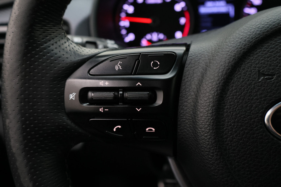Kia Rio 1.0 TGDI GT-Line Camera, Apple CarPlay, KeyLess, Leder/Stof, Navi, PDC, 17"
