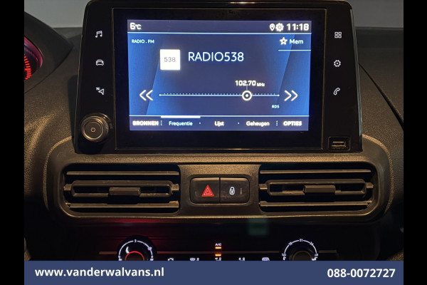Peugeot Partner 1.5 BlueHDI 102pk L2H1 Euro6 Airco | 3-Zits | Apple Carplay | Camera | Cruisecontrol | Trekhaak Android Auto, Parkeersensoren, Bijrijdersbank