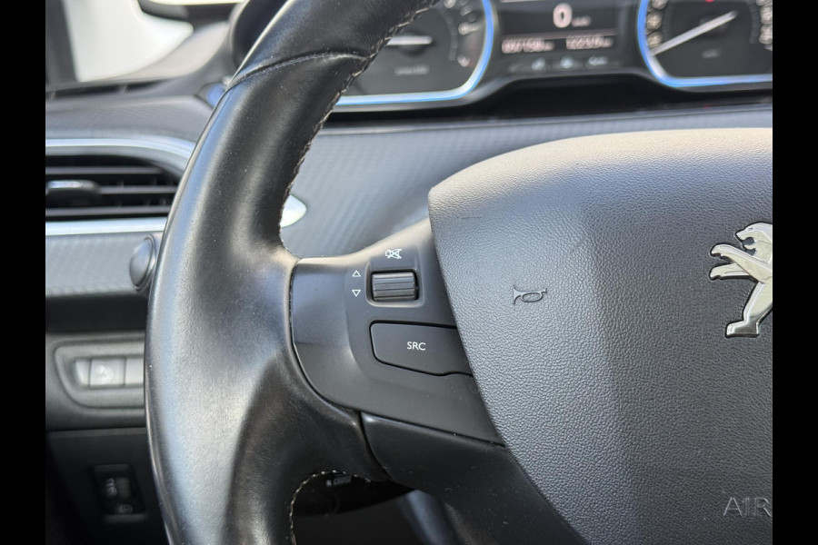 Peugeot 2008 1.2 PureTech Blue Lion 2e Eigenaar|Pano|Stoelverw|D-riem vv in 2024|Carplay|Camera|Cruise|Clima|PDC|APK tot 02-2027