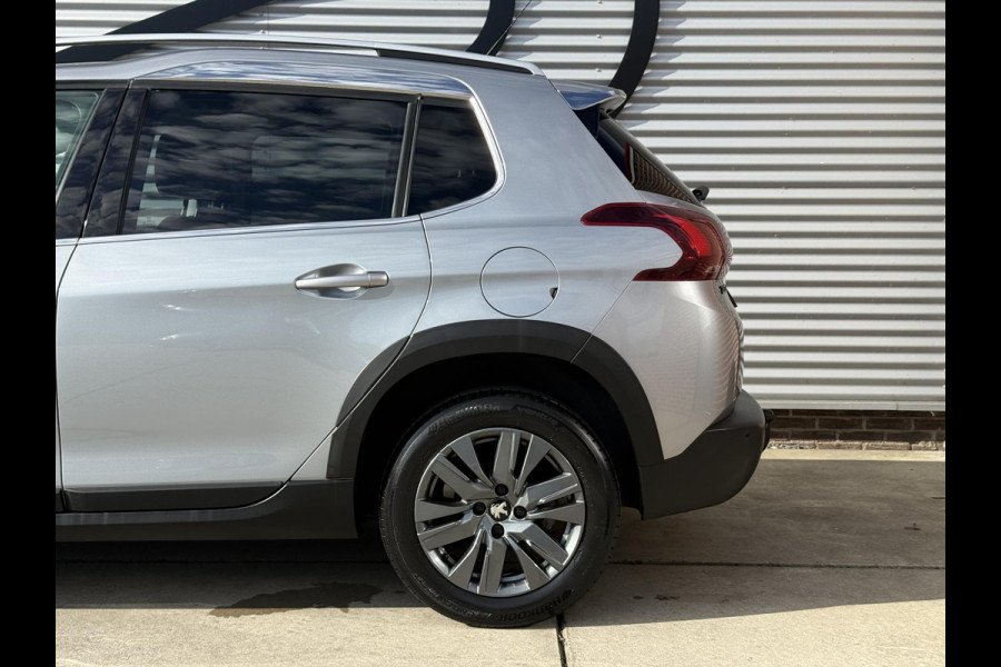 Peugeot 2008 1.2 PureTech Blue Lion 2e Eigenaar|Pano|Stoelverw|D-riem vv in 2024|Carplay|Camera|Cruise|Clima|PDC|APK tot 02-2027