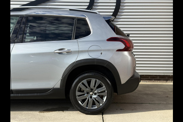 Peugeot 2008 1.2 PureTech Blue Lion 2e Eigenaar|Pano|Stoelverw|D-riem vv in 2024|Carplay|Camera|Cruise|Clima|PDC|APK tot 02-2027
