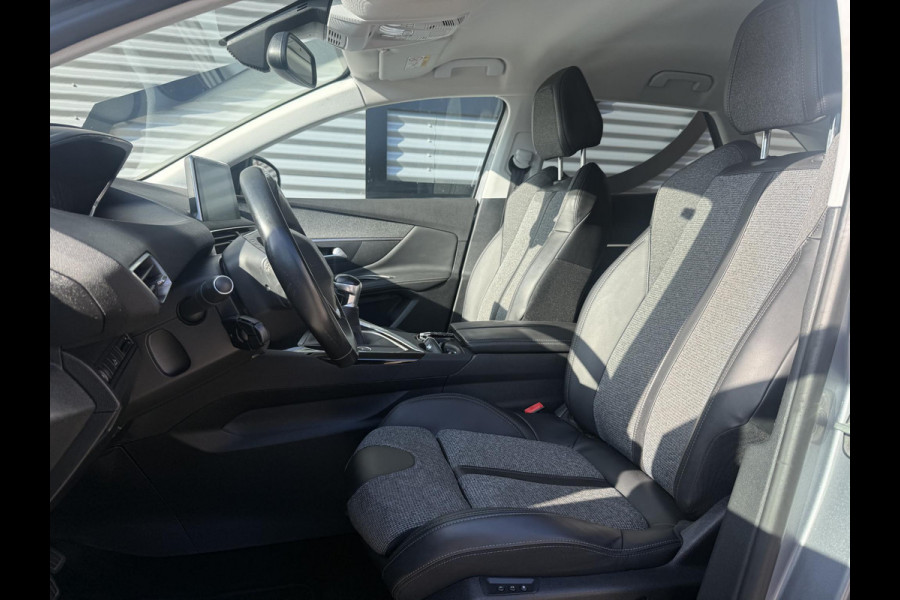 Peugeot 3008 1.2 PureTech Allure 2e Eigenaar|Navi|Camera|Cruise|Carplay|Stoelverw|i-Cockpit|Trekhaak|Elek achterklep|N.A.P|APK tot 05-2027