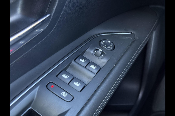 Peugeot 3008 1.2 PureTech Allure 2e Eigenaar|Navi|Camera|Cruise|Carplay|Stoelverw|i-Cockpit|Trekhaak|Elek achterklep|N.A.P|APK tot 05-2027