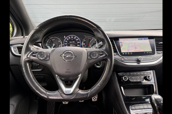 Opel Astra Sports Tourer 1.2 Ultimate ✓146pk✓Carplay✓Camera✓Stoelverw✓Stuurverw✓Keyless✓Pdc V+A✓Alcantara-Leder✓Clima✓Cruise✓6 Bak✓Rijstrooksensor✓Dodehoeksensor✓17''Lm velgen✓N.A.P✓Apk tot 11-2028
