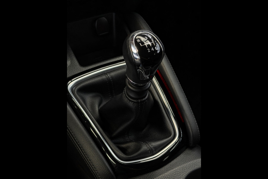Nissan QASHQAI 1.2 Tekna Bluetooth Panorama