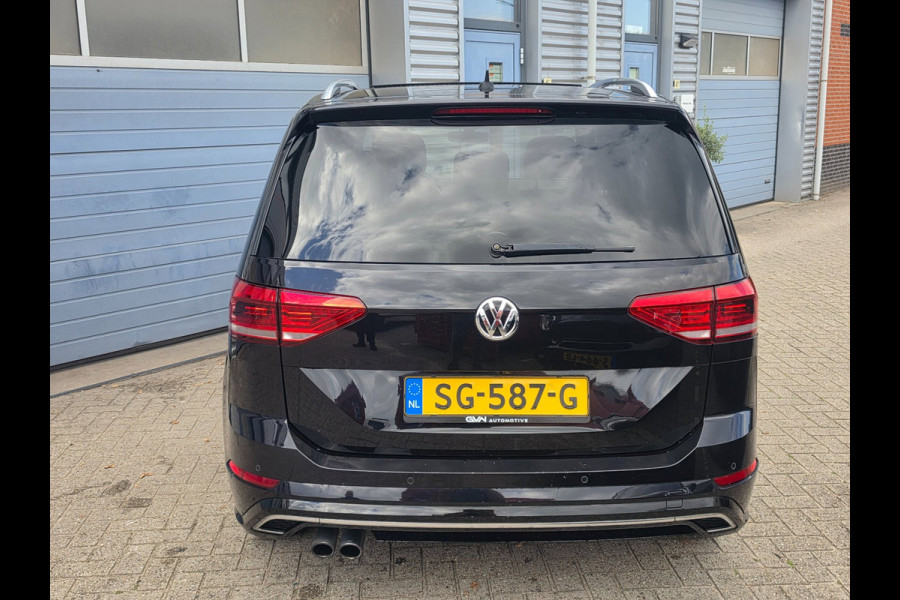 Volkswagen Touran 1.4 TSI Highline Business R 7p