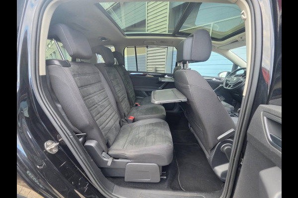 Volkswagen Touran 1.4 TSI Highline Business R 7p
