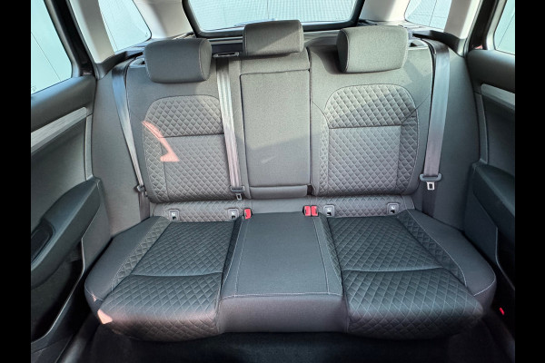 Škoda Superb Combi 1.4 TSI iV AUTOMAAT * Navigatiesysteem * ParkeerCamera * Elek. achterklep *