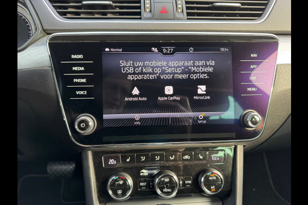 Škoda Superb Combi 1.4 TSI iV AUTOMAAT * Navigatiesysteem * ParkeerCamera * Elek. achterklep *