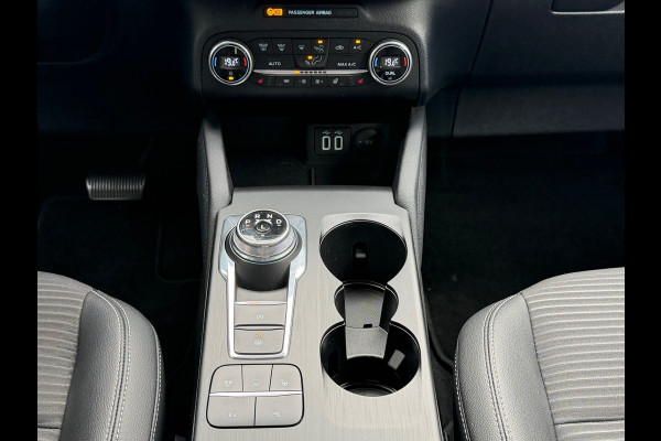 Ford Kuga 2.5 PHEV 225 Pk | Titanium | Navigatie |Cruise |Camera | Clima | Help display | Side assist.