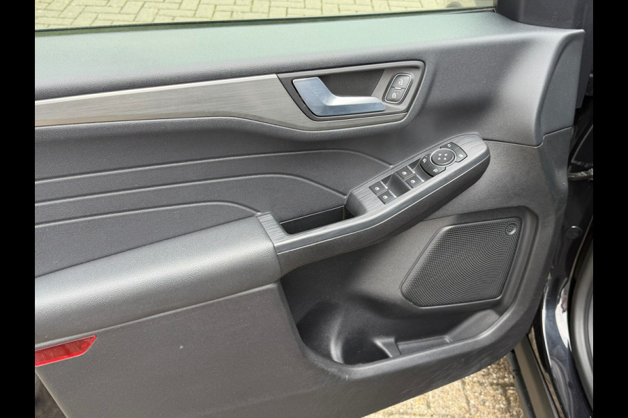 Ford Kuga 2.5 PHEV 225 Pk | Titanium | Navigatie |Cruise |Camera | Clima | Help display | Side assist.