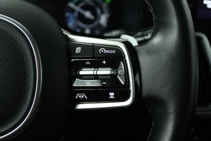 Kia Sorento 1.6 T-GDI Hybrid 2WD DynamicLine 7p (TREKHAAK, CAMERA, STOEL/STUUR VERWARMING, ELEKTR STOELEN)