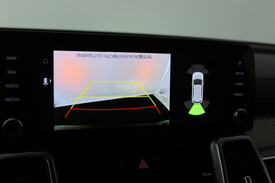 Kia Sorento 1.6 T-GDI Hybrid 2WD DynamicLine 7p (TREKHAAK, CAMERA, STOEL/STUUR VERWARMING, ELEKTR STOELEN)