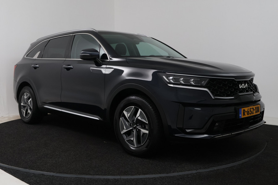 Kia Sorento 1.6 T-GDI Hybrid 2WD DynamicLine 7p (TREKHAAK, CAMERA, STOEL/STUUR VERWARMING, ELEKTR STOELEN)
