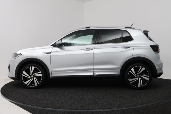 Volkswagen T-Cross 1.0 TSI Style (CAMERA, STOELVERWARMING, CRUISE ADAPTIEF, PARKEERSENSOREN)