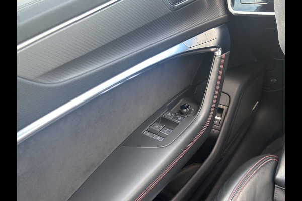 Audi A6 Avant RS 6 TFSI quattro Dynamiq+ |Pano|Keramisch|B&O