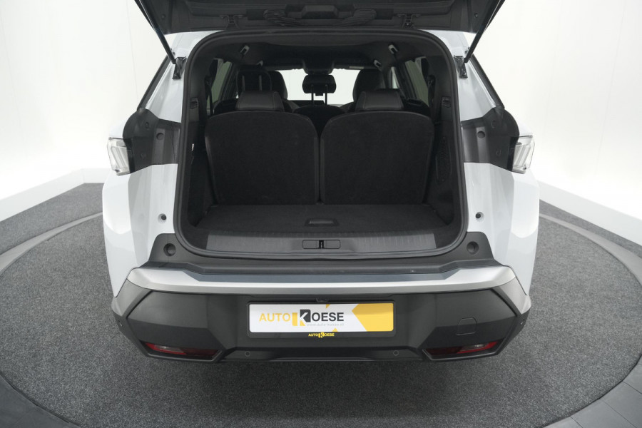 Peugeot 5008 Hybrid 136 e-DCS6 Allure | 7 Zitplaatsen | Camera | Stoelverwarming | Panoramic Navigation pack
