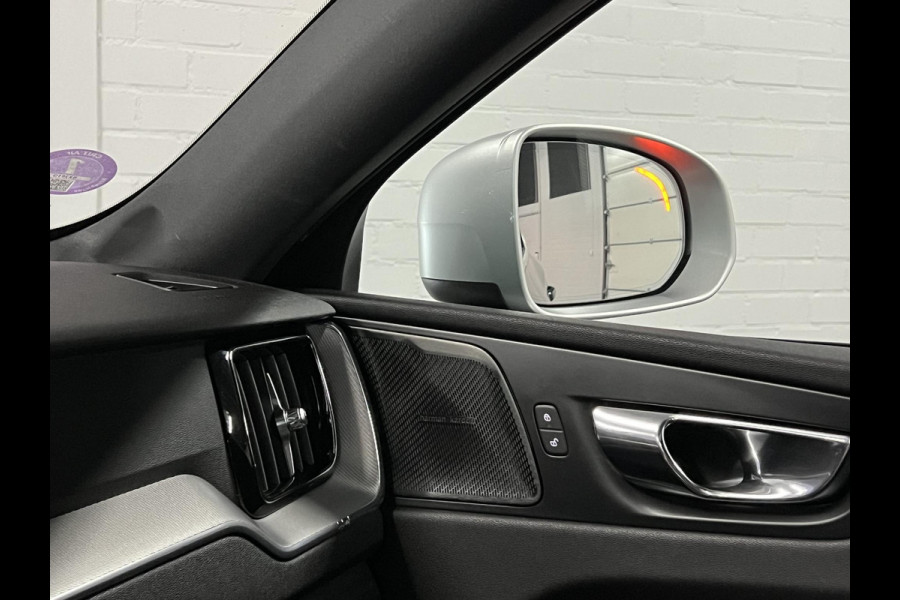 Volvo XC60 2.0 T5 AWD R-Design Luchtvering | Open dak | Cruise control | Stuur-/Stoelverwarming | 360 Camera | Head-up | Harman/Kardon | Blis