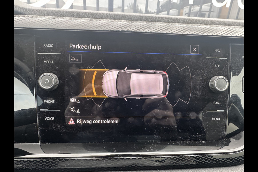 Volkswagen Polo 1.0 TSI Life Business / Navigatie / App-Connect