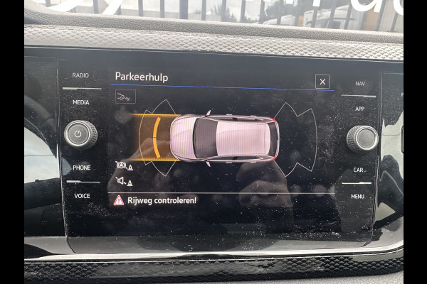 Volkswagen Polo 1.0 TSI Life Business / Navigatie / App-Connect