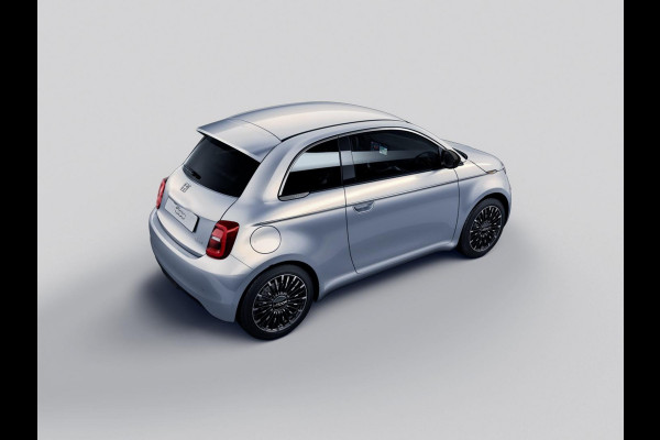Fiat 500E La Prima 42 kWh | Clima | LED | PDC | JBL Premium Audio | 17" | Camera | BSM | Canneloni Ivory/Piombo interieur